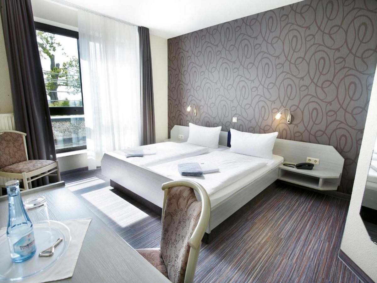 Hotel Landsknecht Uckerath Dış mekan fotoğraf